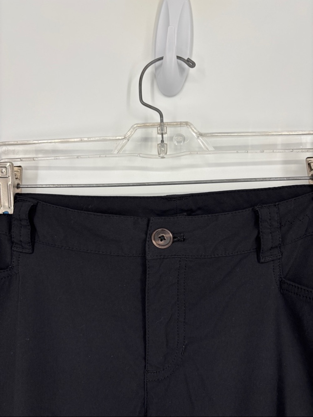 Eddie Bauer Stretch Convertible Roll Tab Hiking Pants Women’s Size 10 in Black - Picture 5 of 15